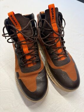 Sorel Men's Brown and Orange High-Top Lace-Up Boots